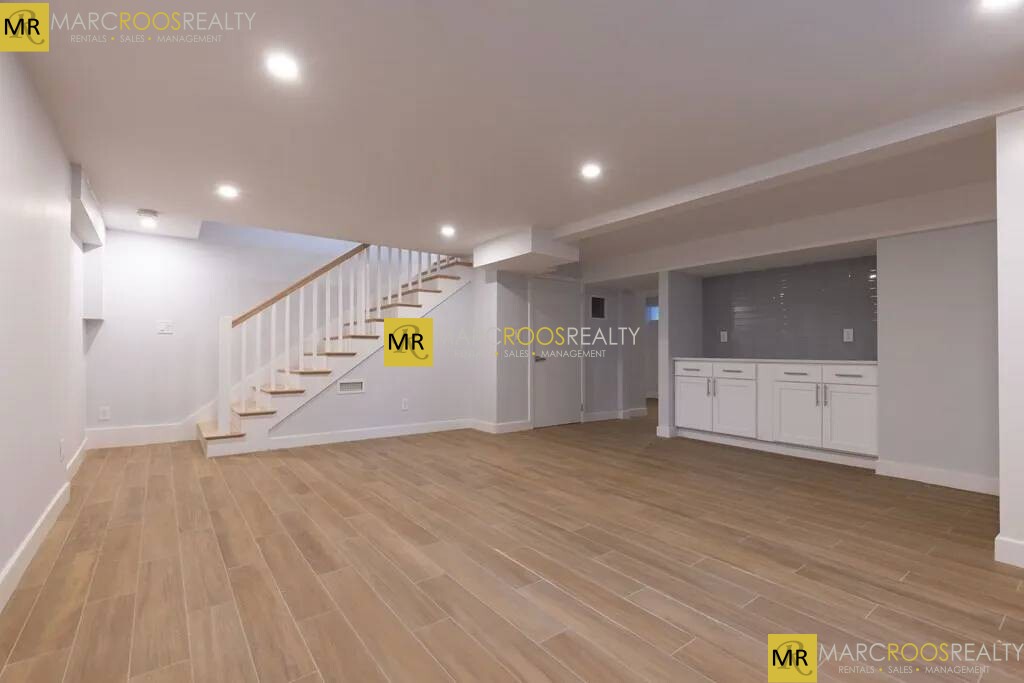 12 Belmont St, Newton Corner