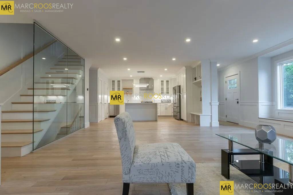 12 Belmont St, Newton Corner