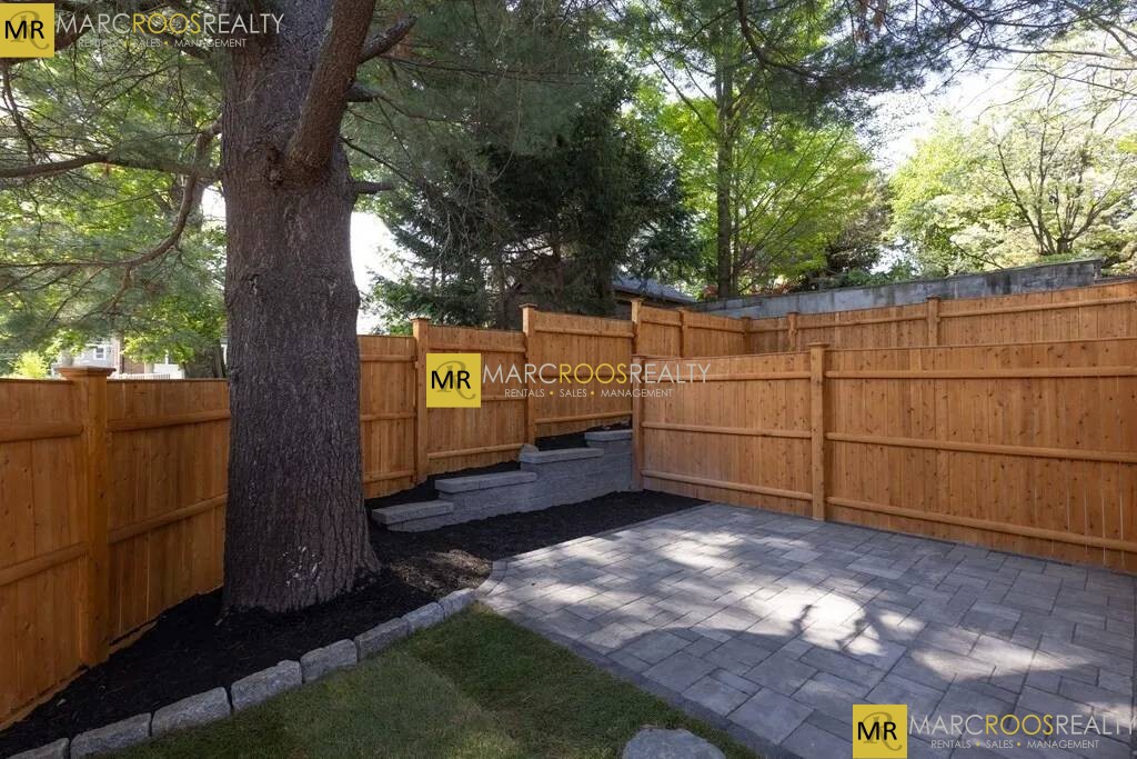 12 Belmont St, Newton Corner