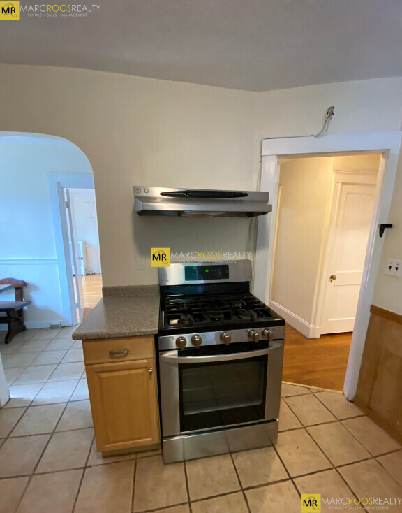 28 Manet Rd, Chestnut Hill