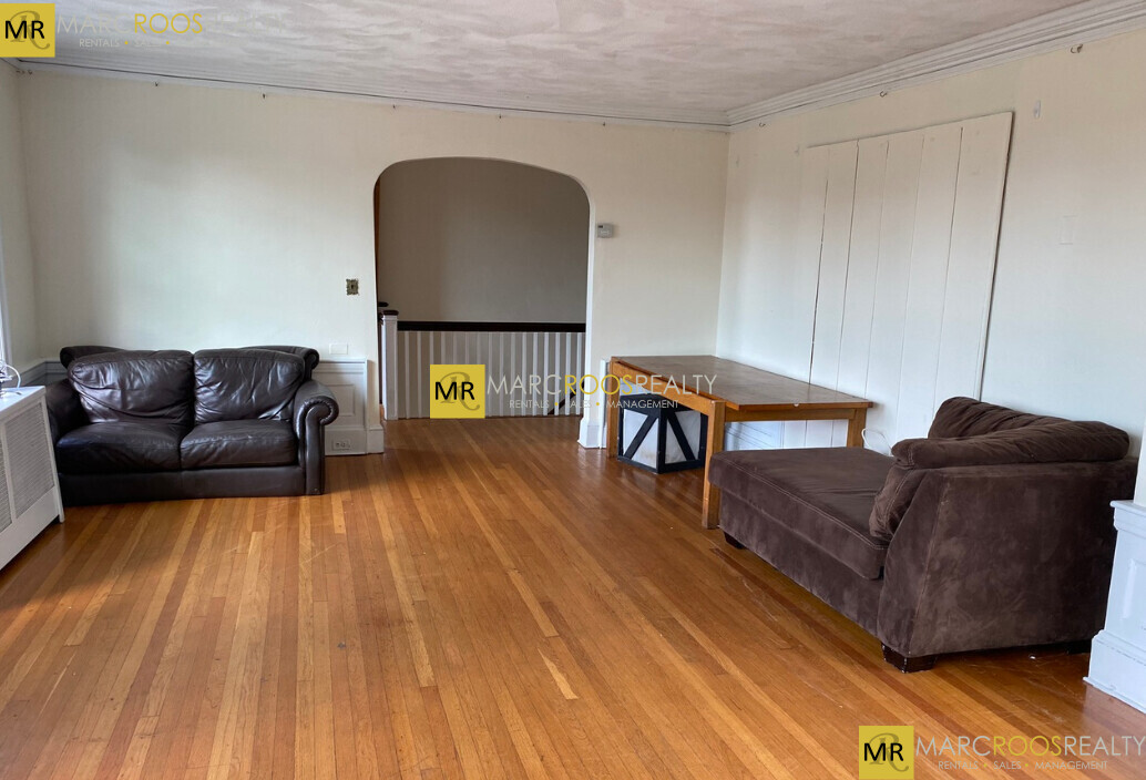 28 Manet Rd, Chestnut Hill