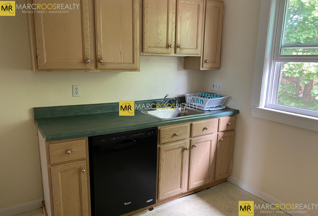 28 Manet Rd, Chestnut Hill