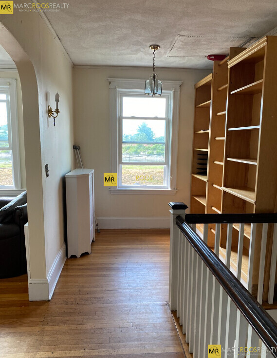 28 Manet Rd, Chestnut Hill