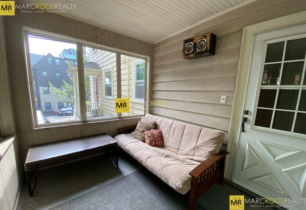 28 Manet Rd, Chestnut Hill