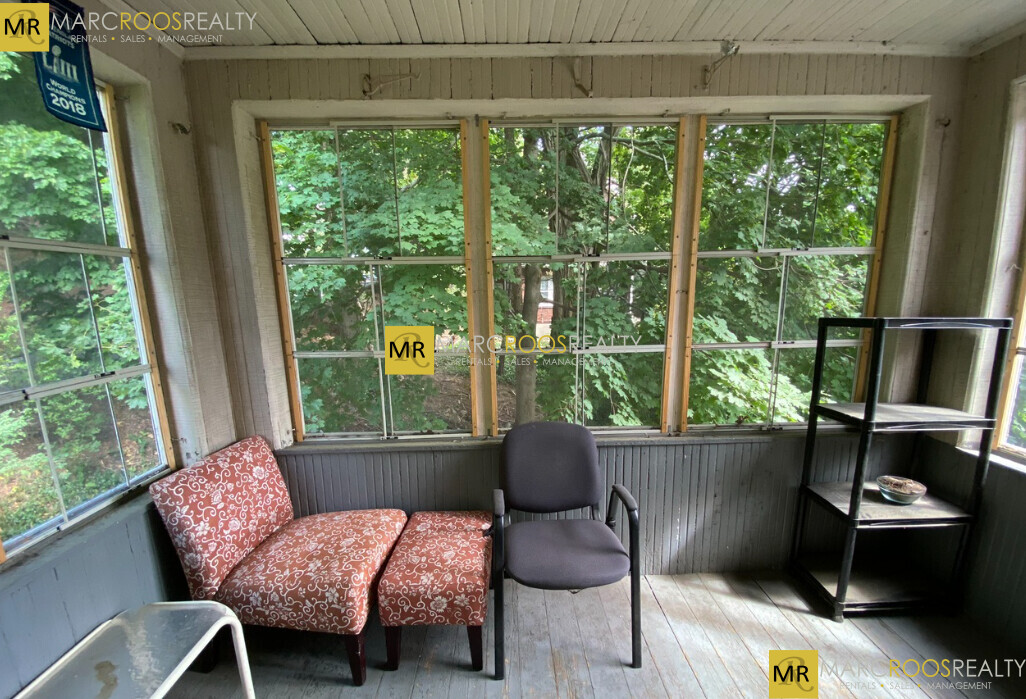 28 Manet Rd, Chestnut Hill