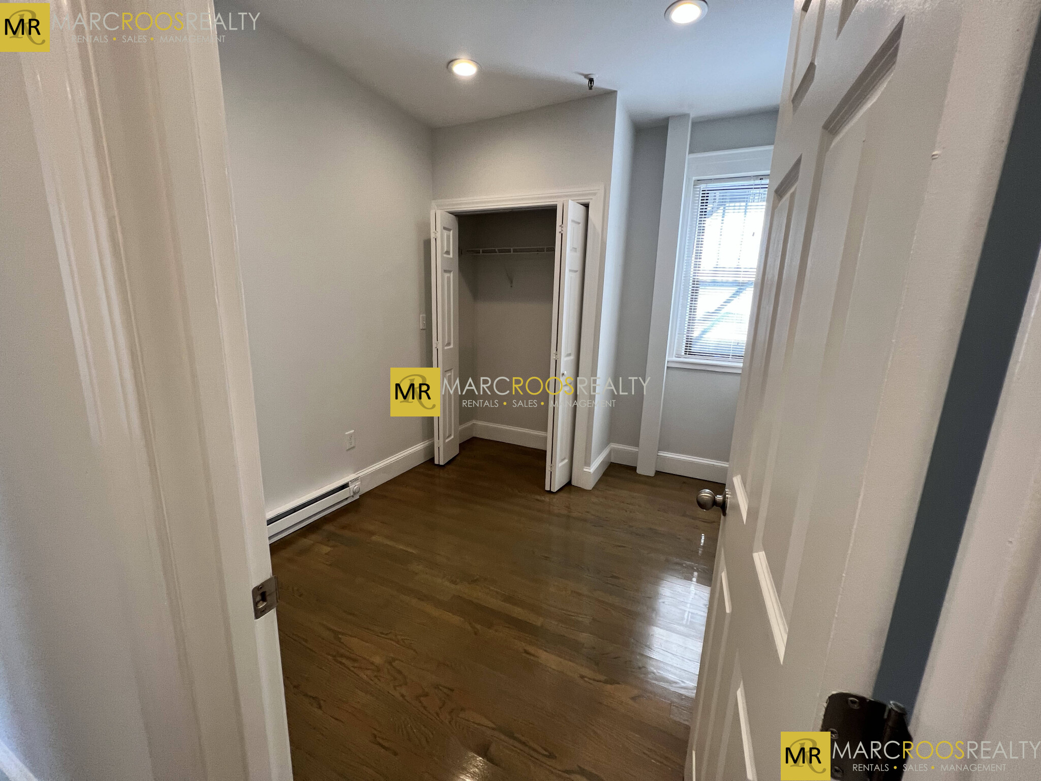 11 Peterborough St, Fenway