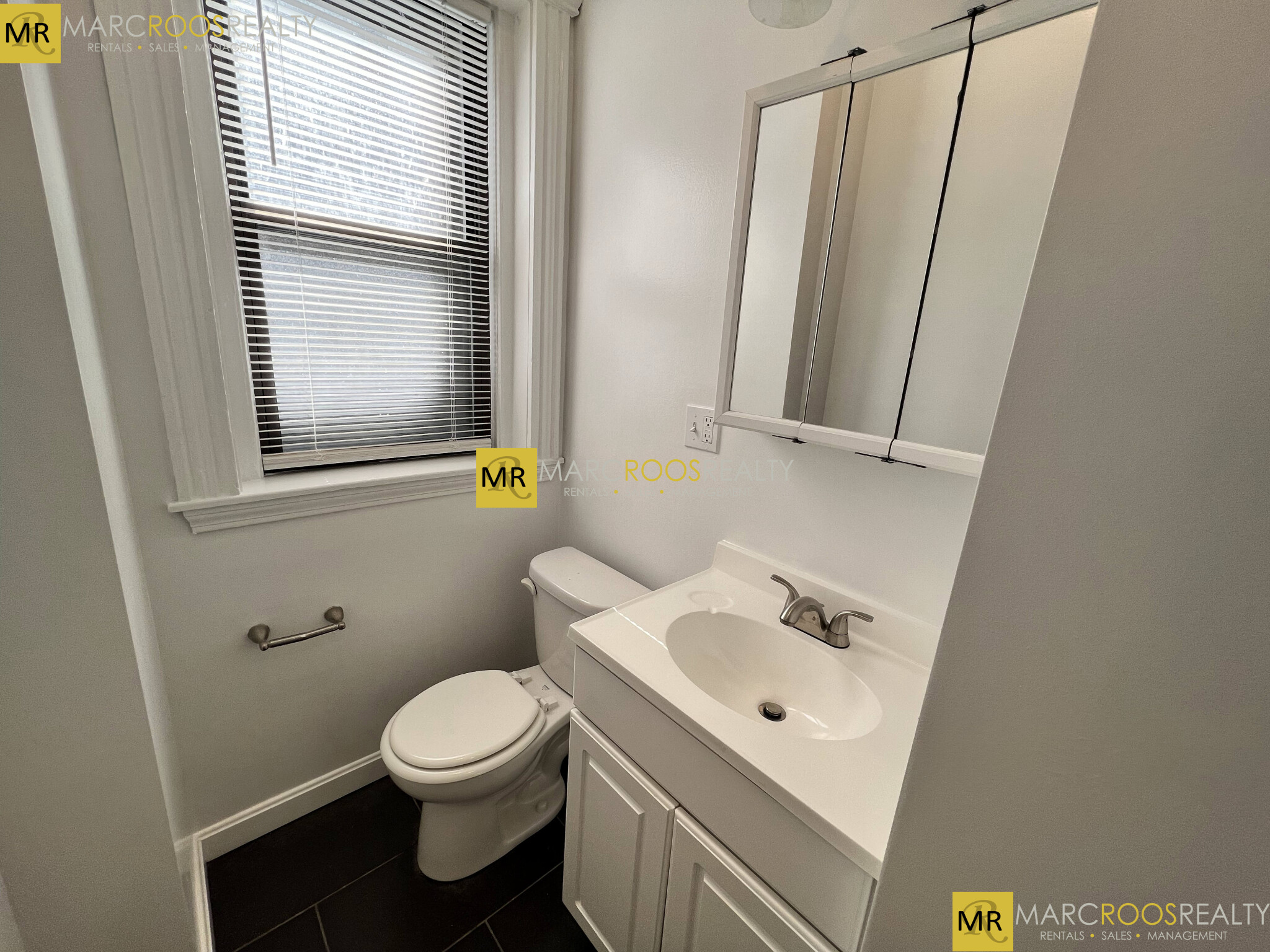 11 Peterborough St, Fenway