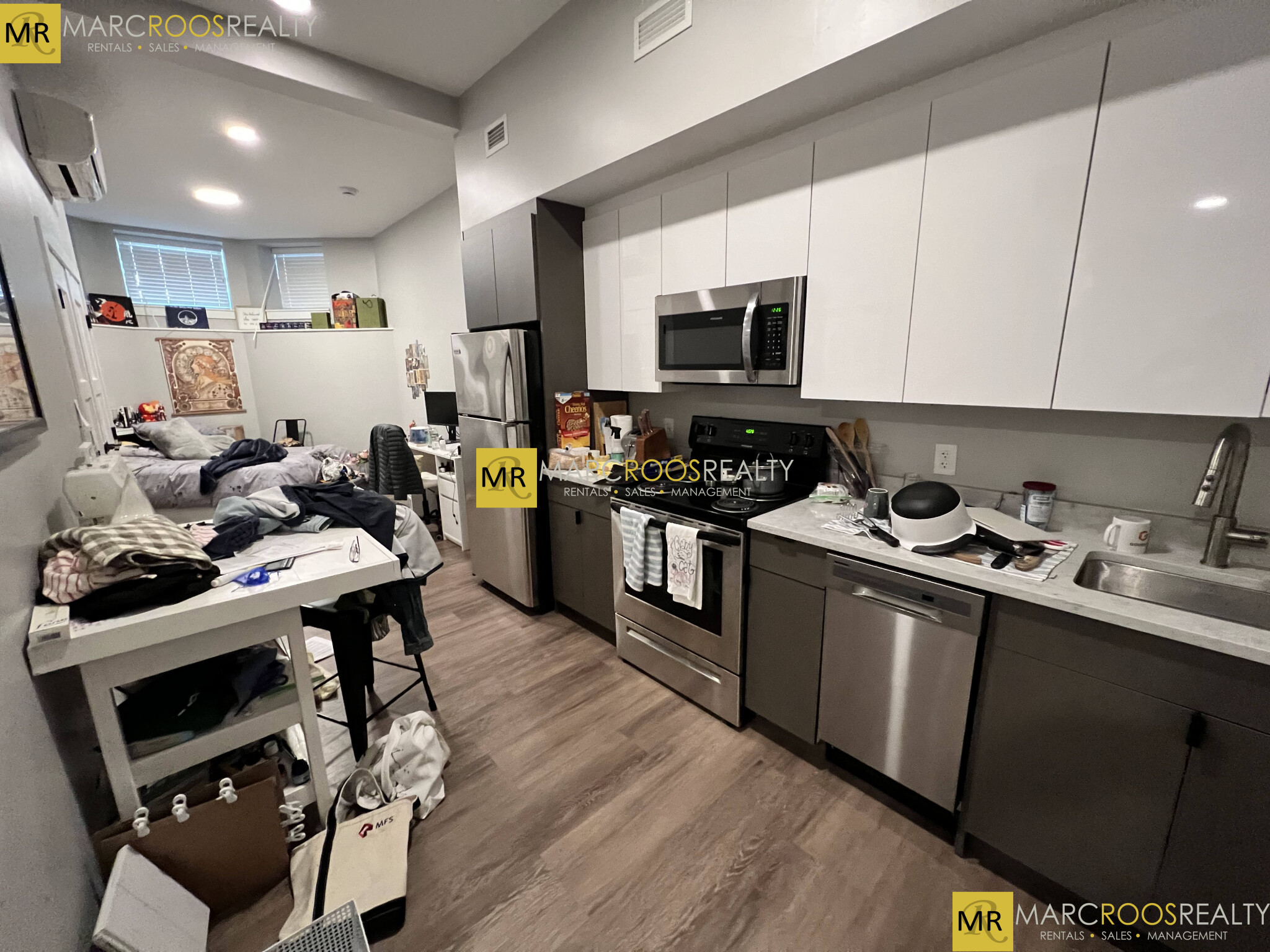 100 Hemenway St, Fenway