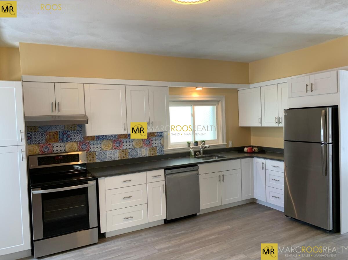 126 Winthrop St, Medford