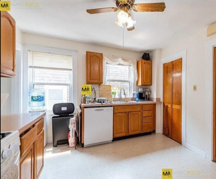 42 Clarendon Ave, Teele Square