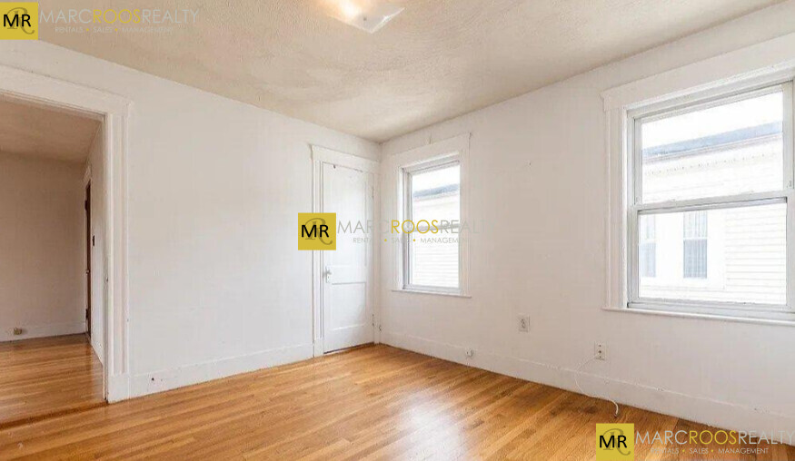 42 Clarendon Ave, Teele Square