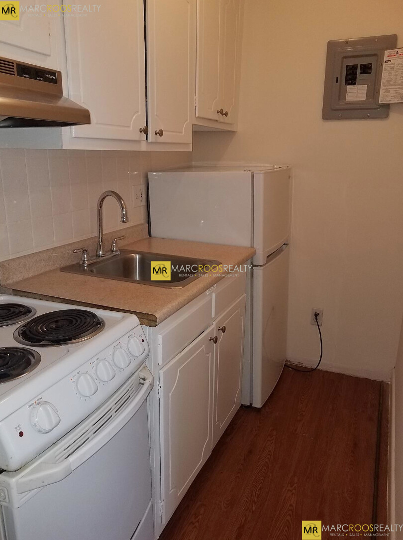 180 North Beacon St, Brighton