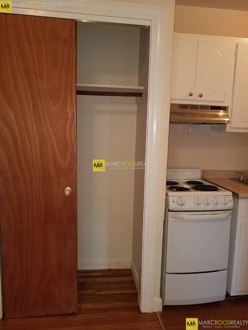 180 North Beacon St, Brighton