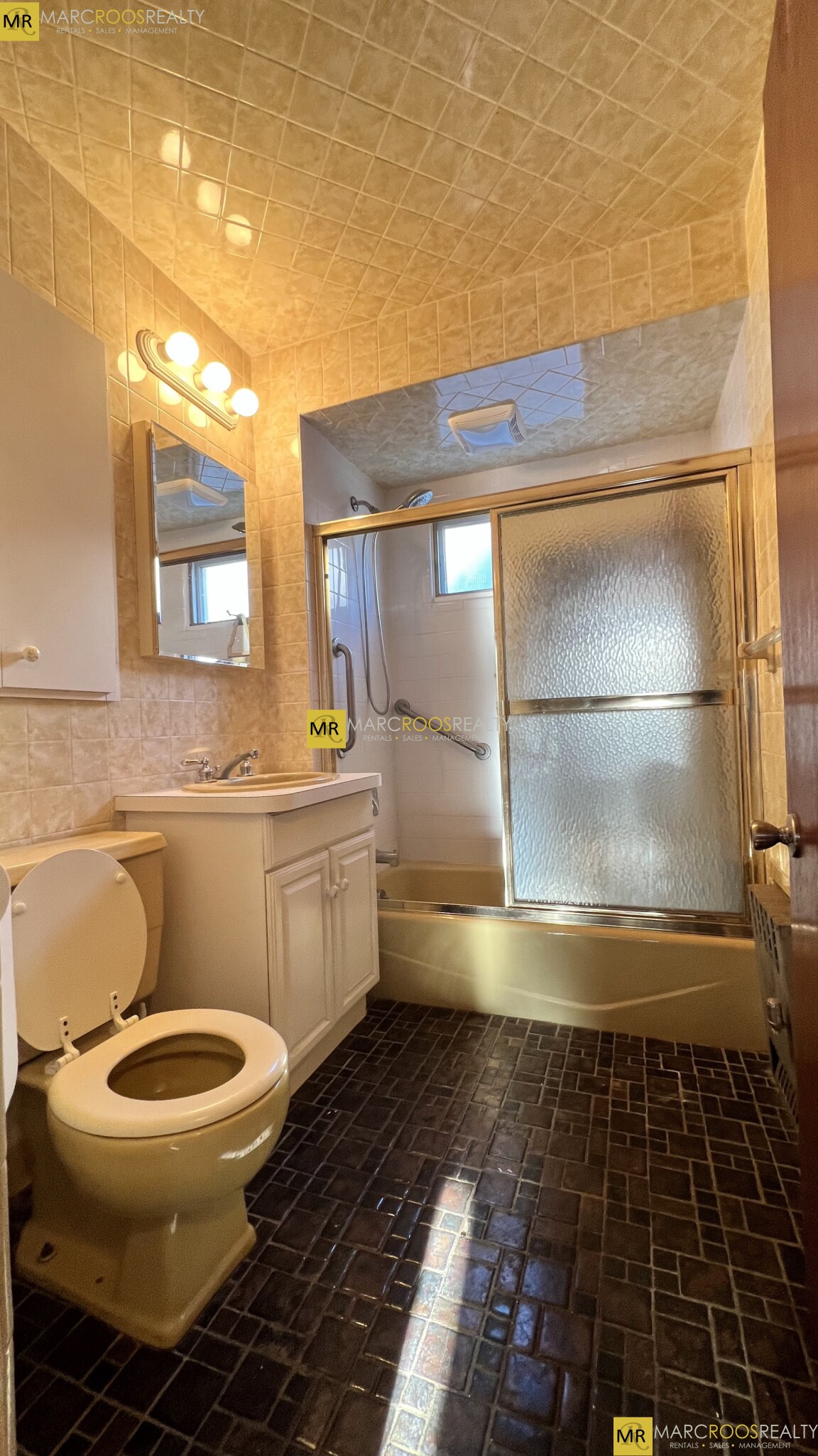 4 High St, West Somerville