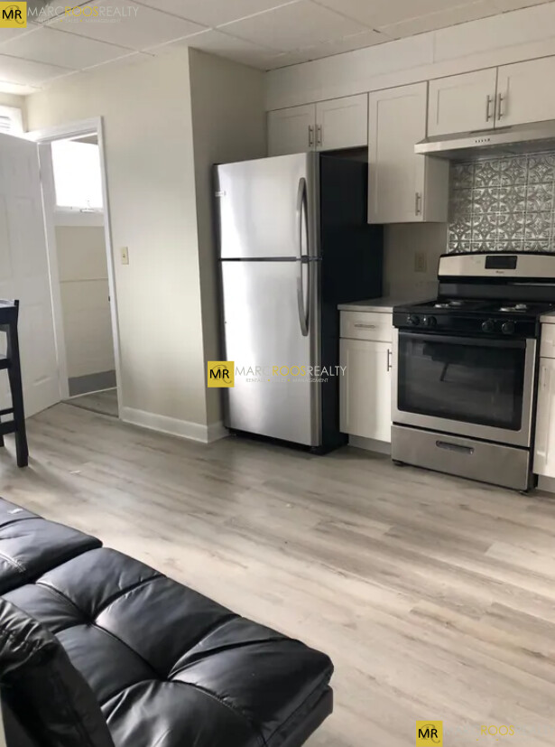 77 Lyman Ave, Tufts University