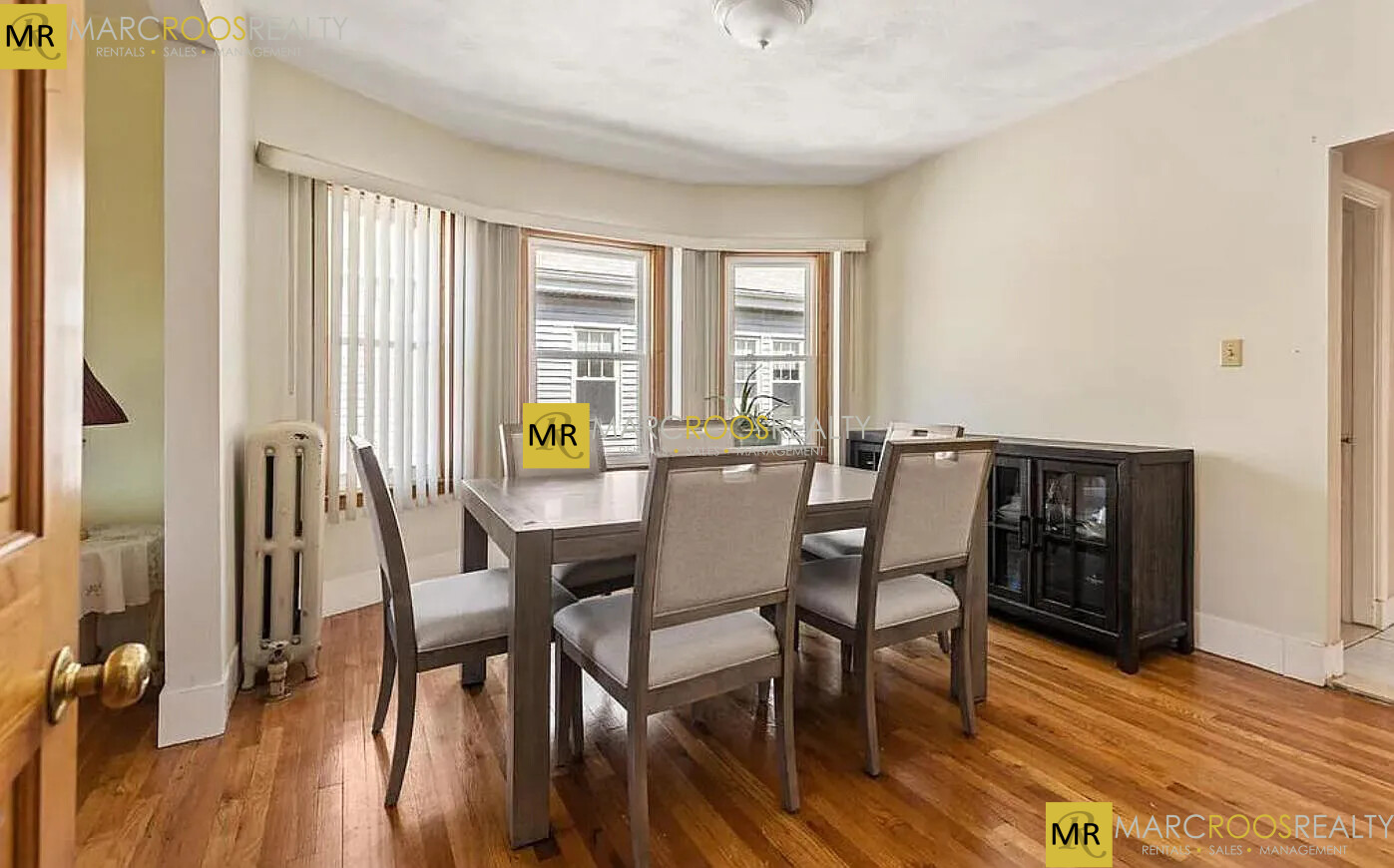 40 George St, Tufts University