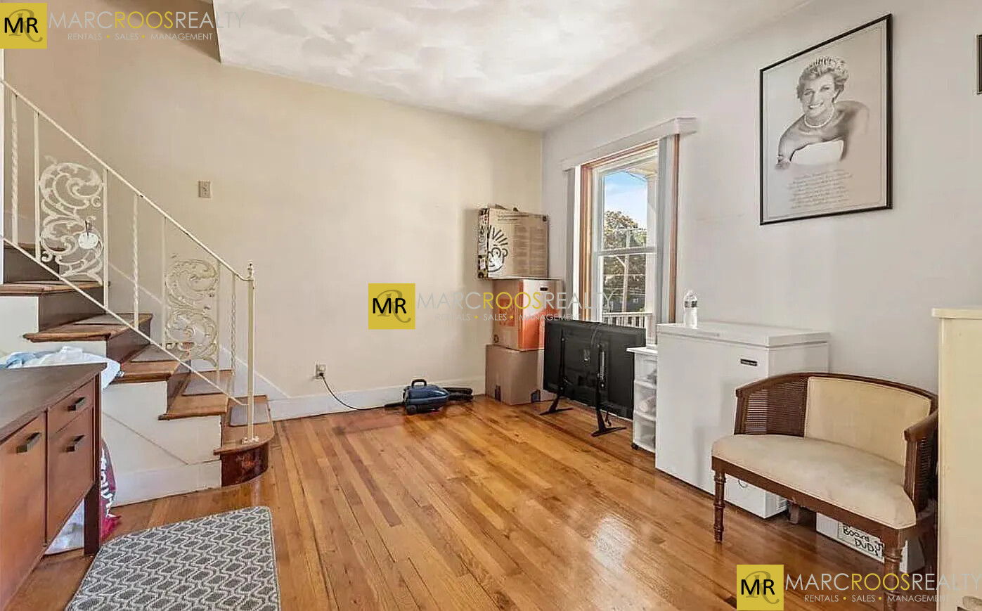 40 George St, Tufts University