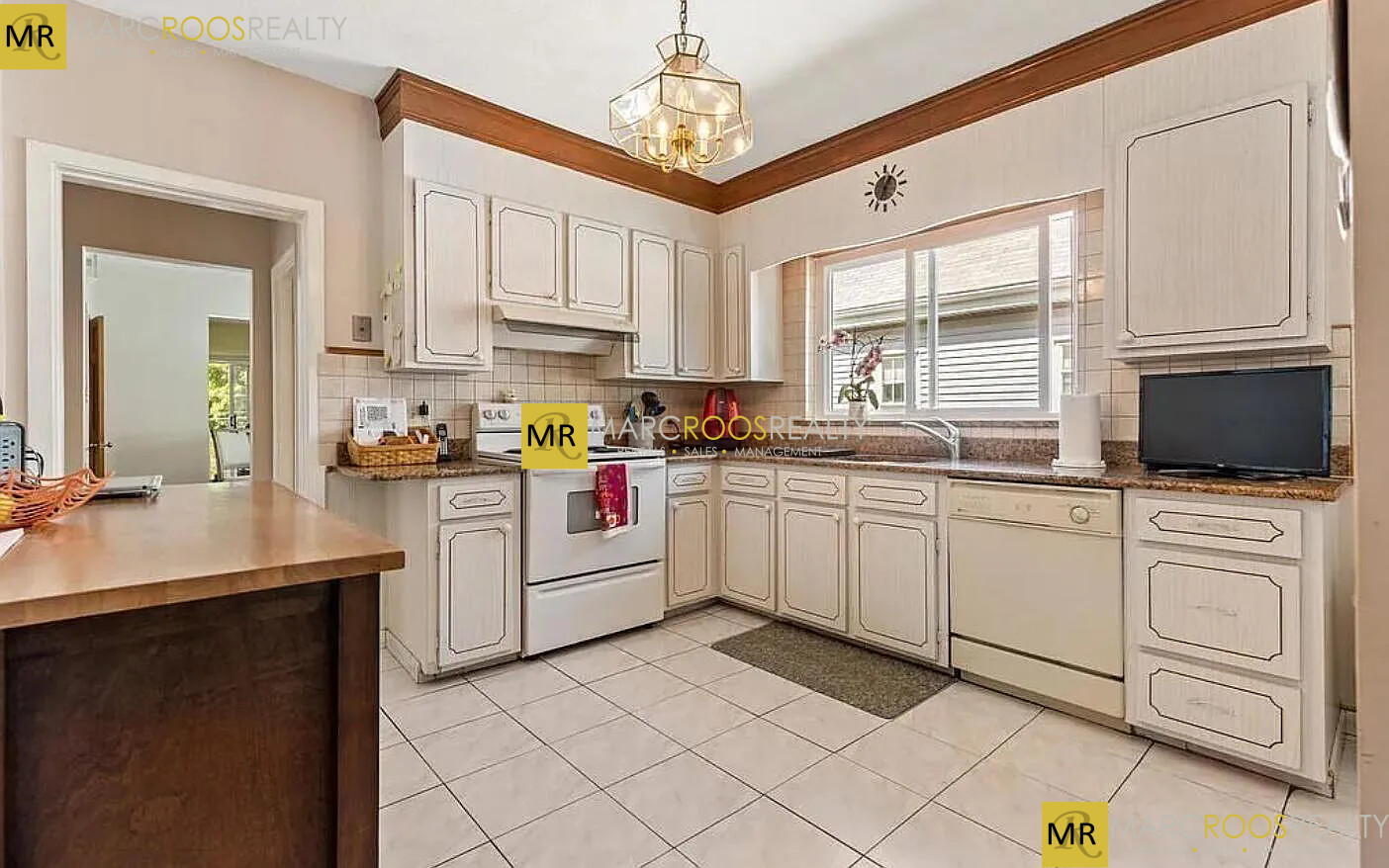 40 George St, Tufts University