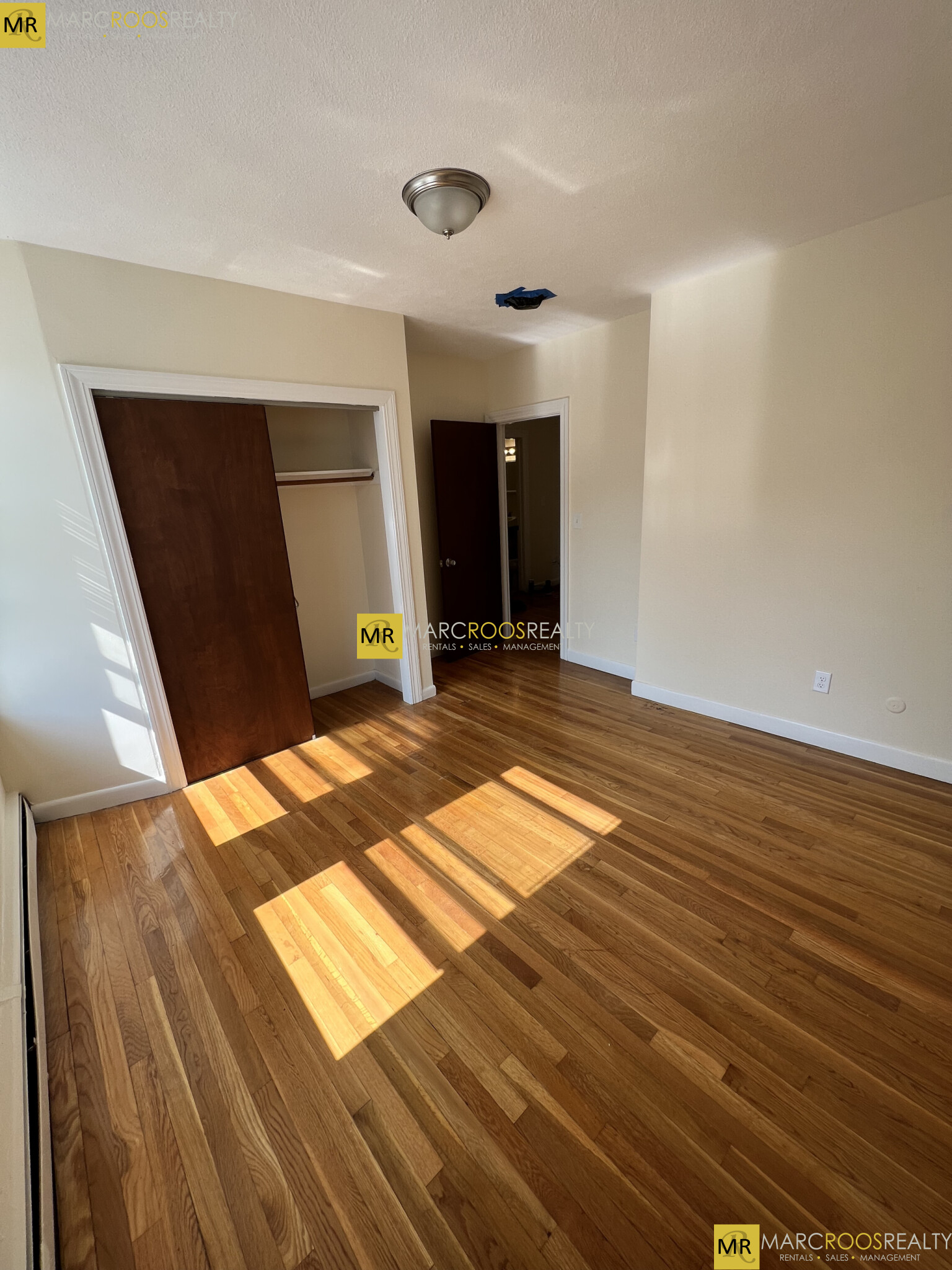 176 North Beacon St, Brighton