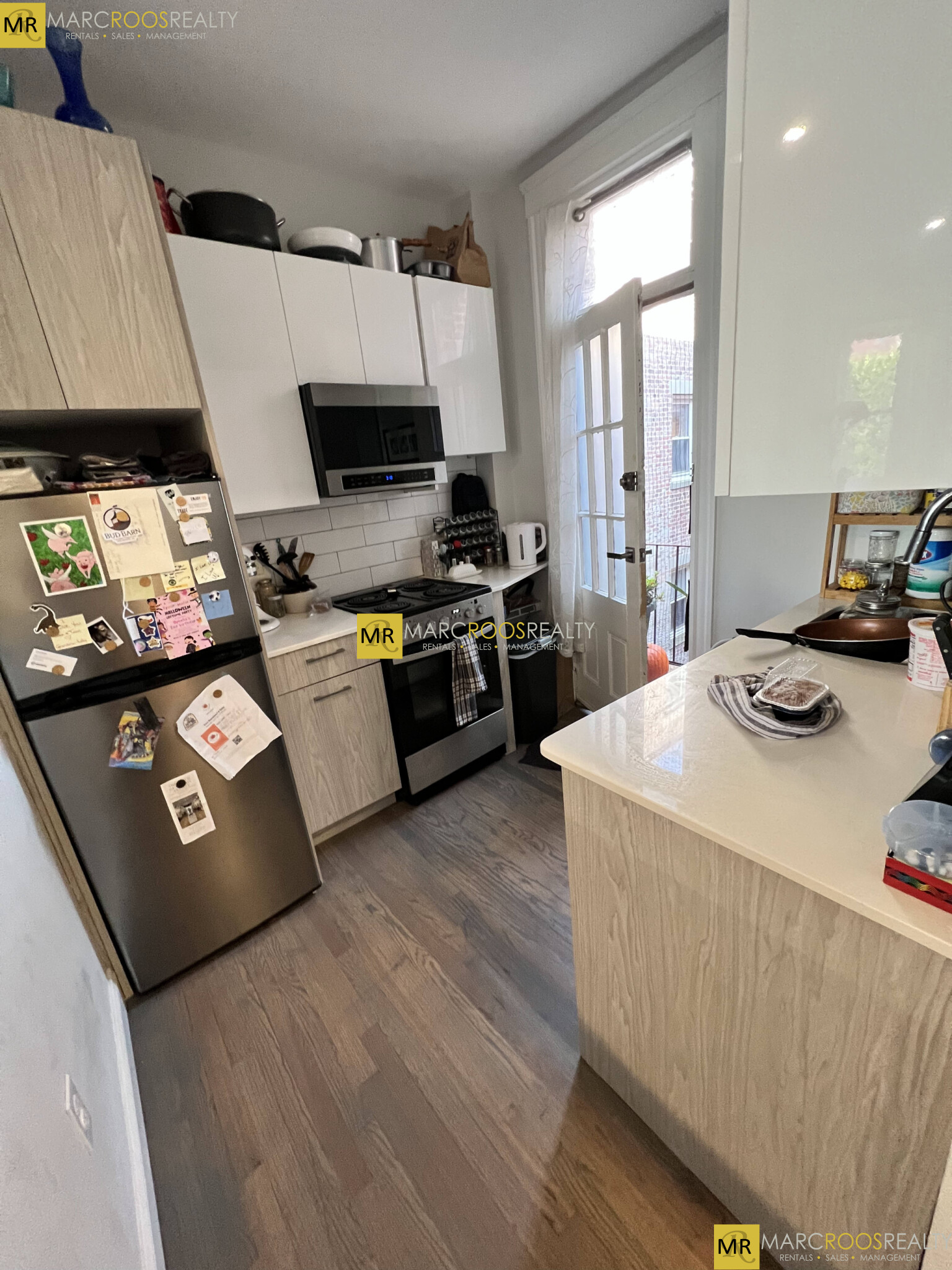 102 Queensberry St, Fenway