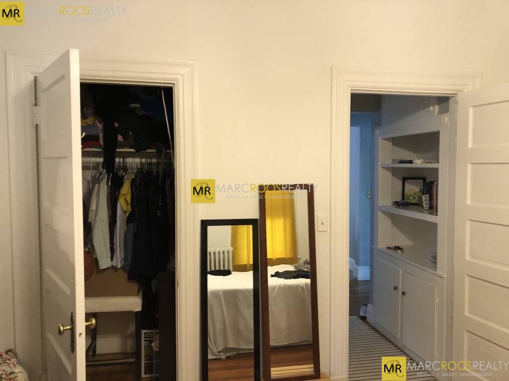 1056 Beacon St, Brookline