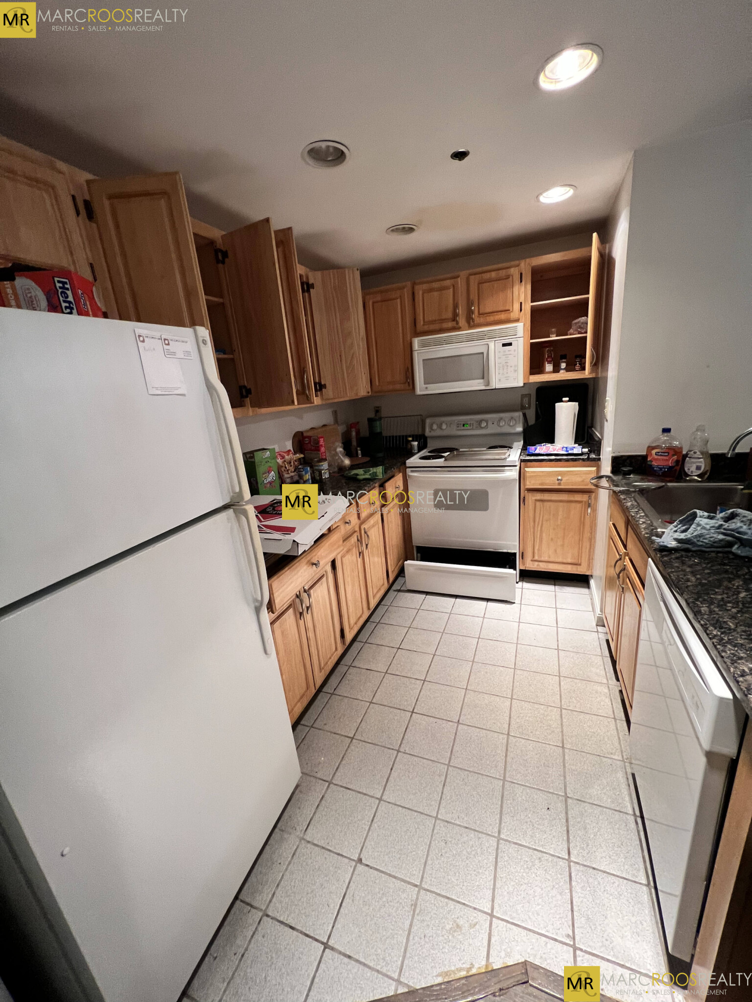19 Queensberry St, Fenway