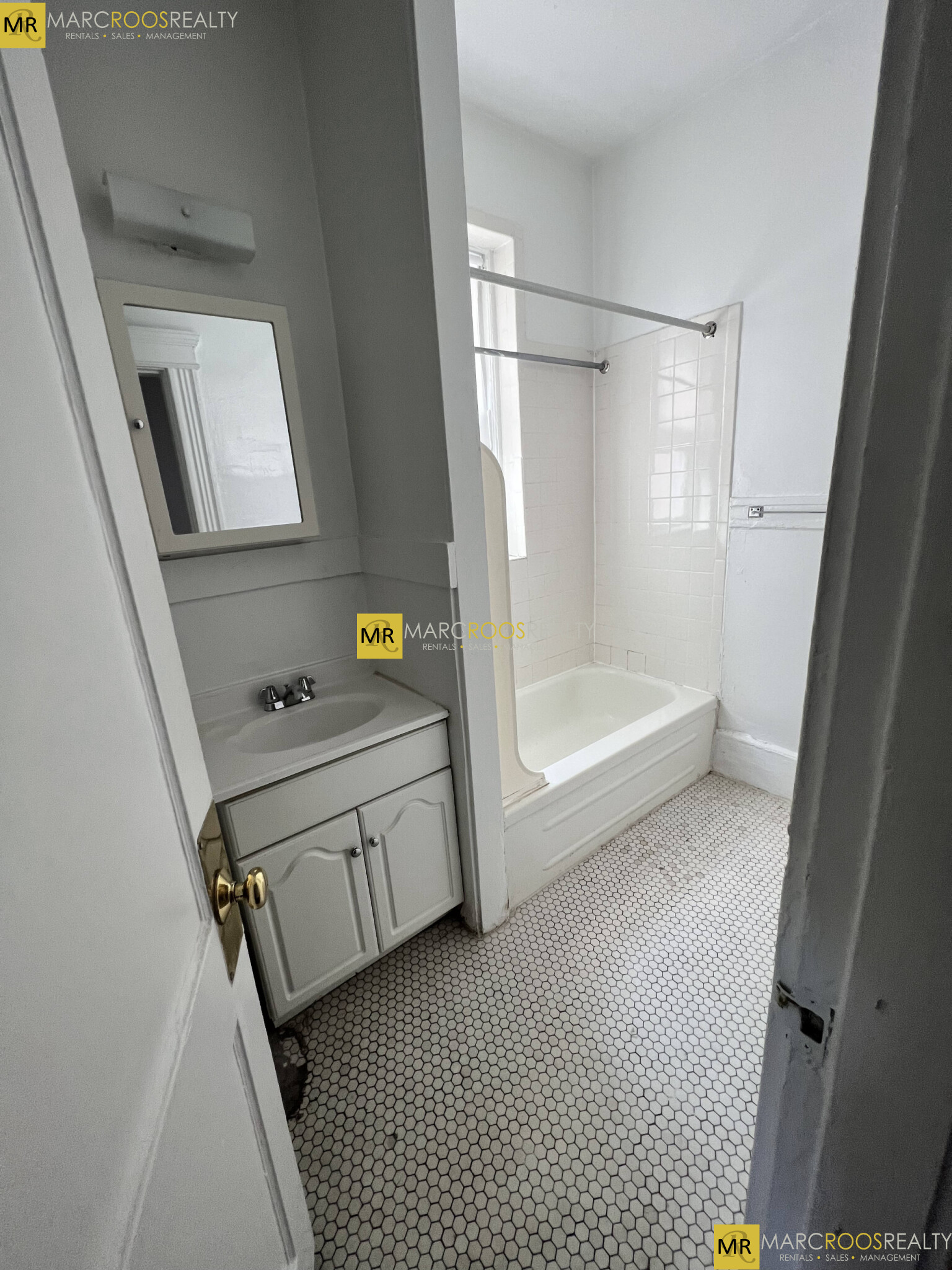 120 Warren St, Brighton