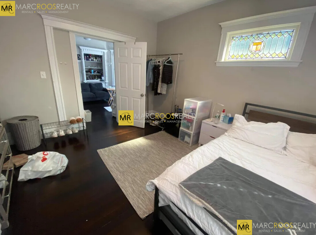 69 Bromfield Rd, Somerville