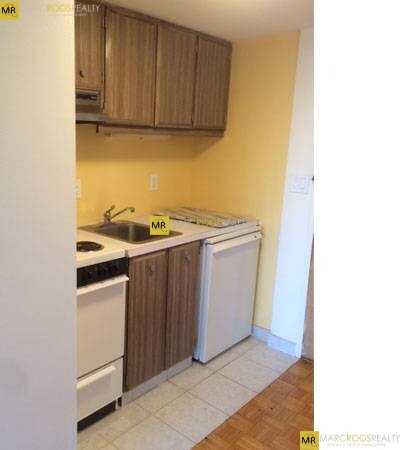45 Longwood Ave, Coolidge Corner