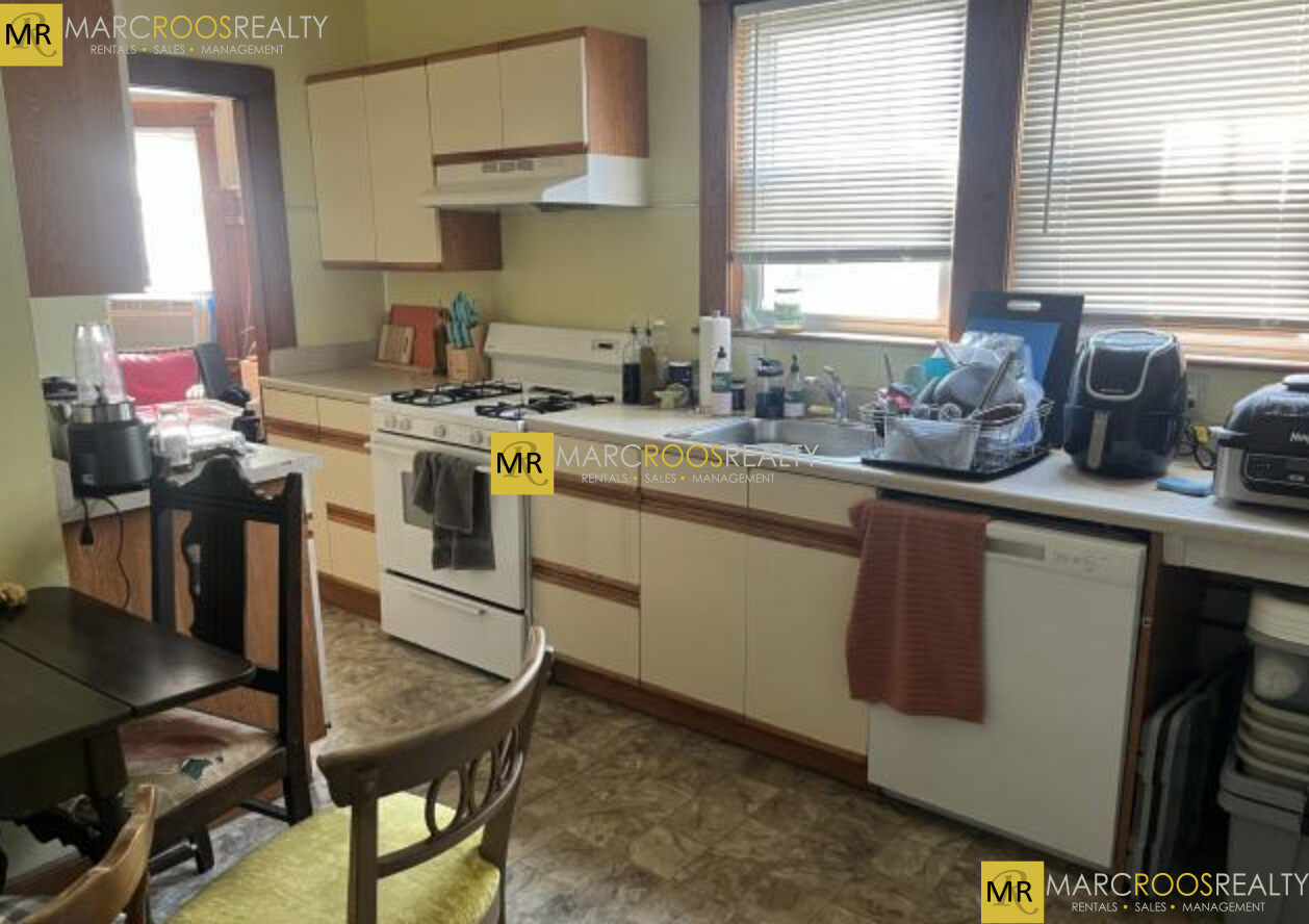 59 Quincy St, Medford