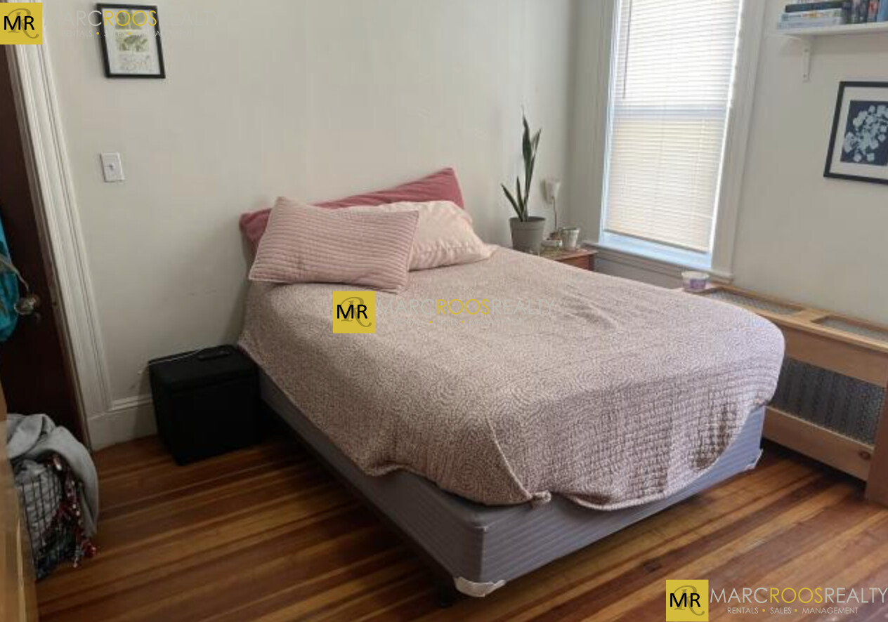 59 Quincy St, Medford