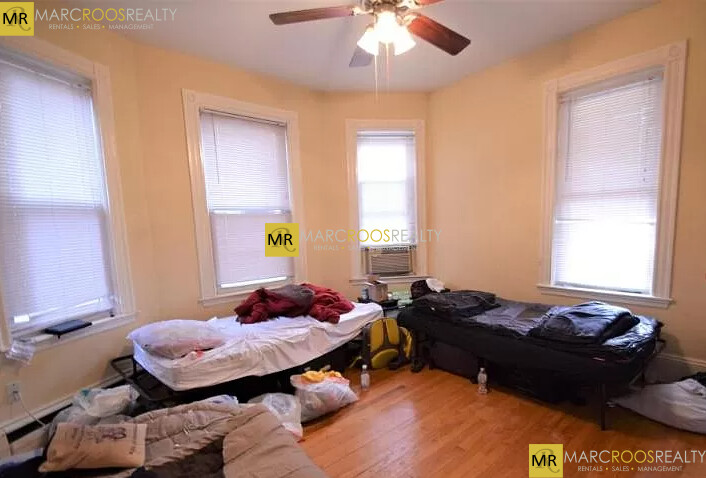 36 Cherokee St, Mission Hill