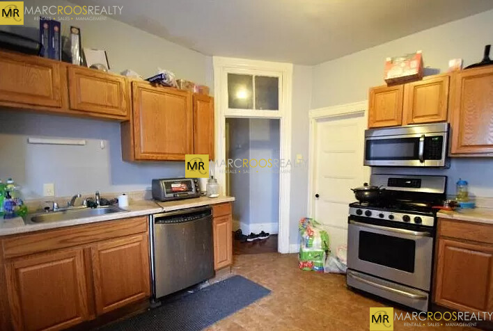 36 Cherokee St, Mission Hill