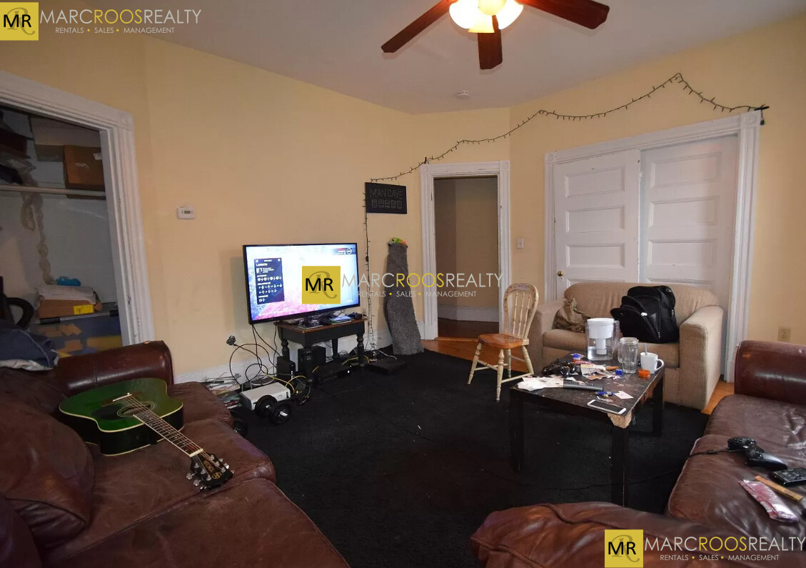 36 Cherokee St, Mission Hill