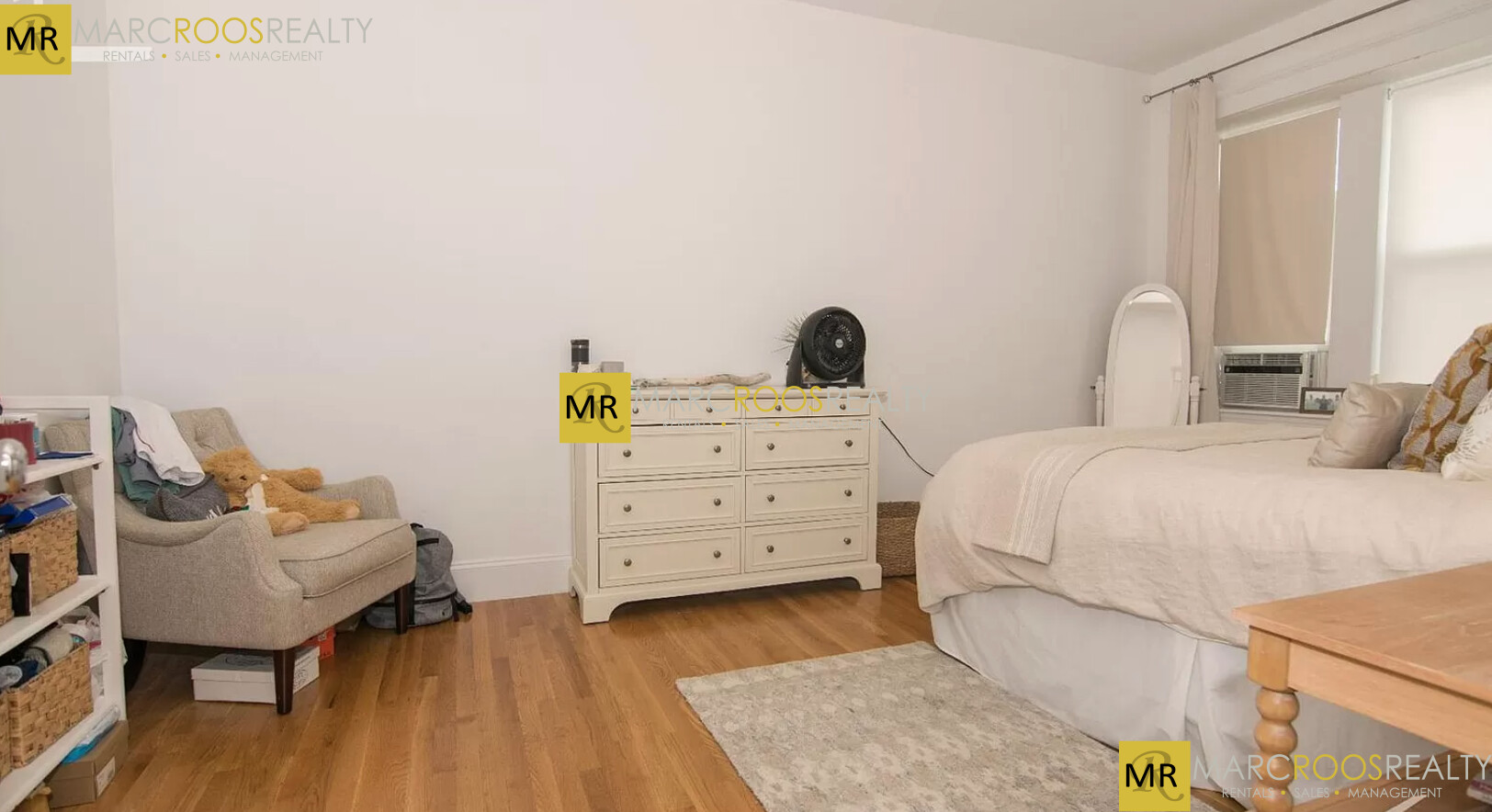 85 Winchester St, North Brookline