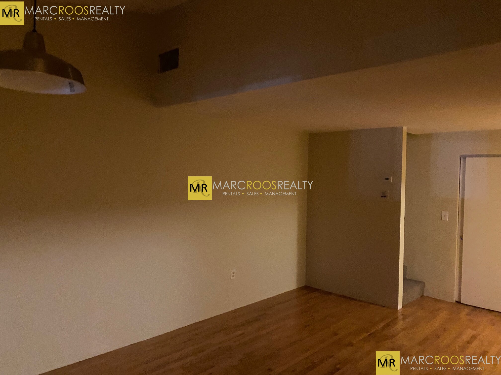 385 Dorchester St, South Boston