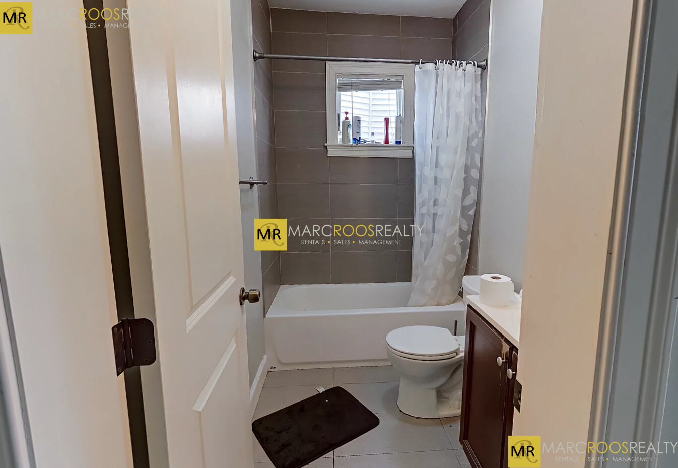 Photo 11 of 47 Beech Glenn Unit 1