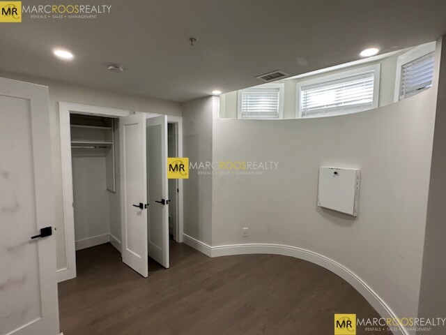 Photo 4 of Newbury St. Unit 1