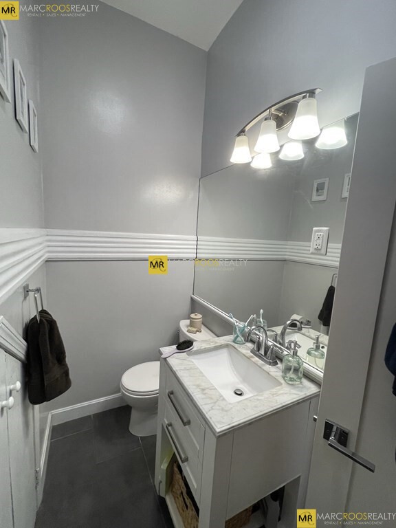 Photo 18 of Massachusetts Ave. Unit 2