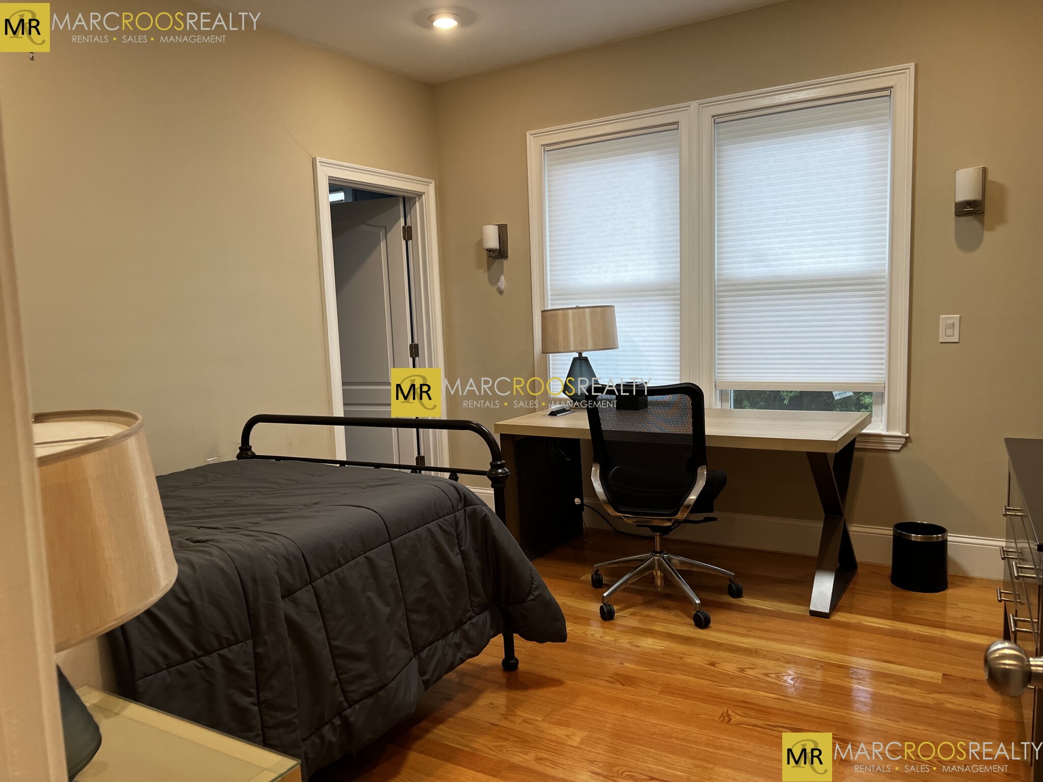 Photo 33 of Commonwealth Ave. Unit 1