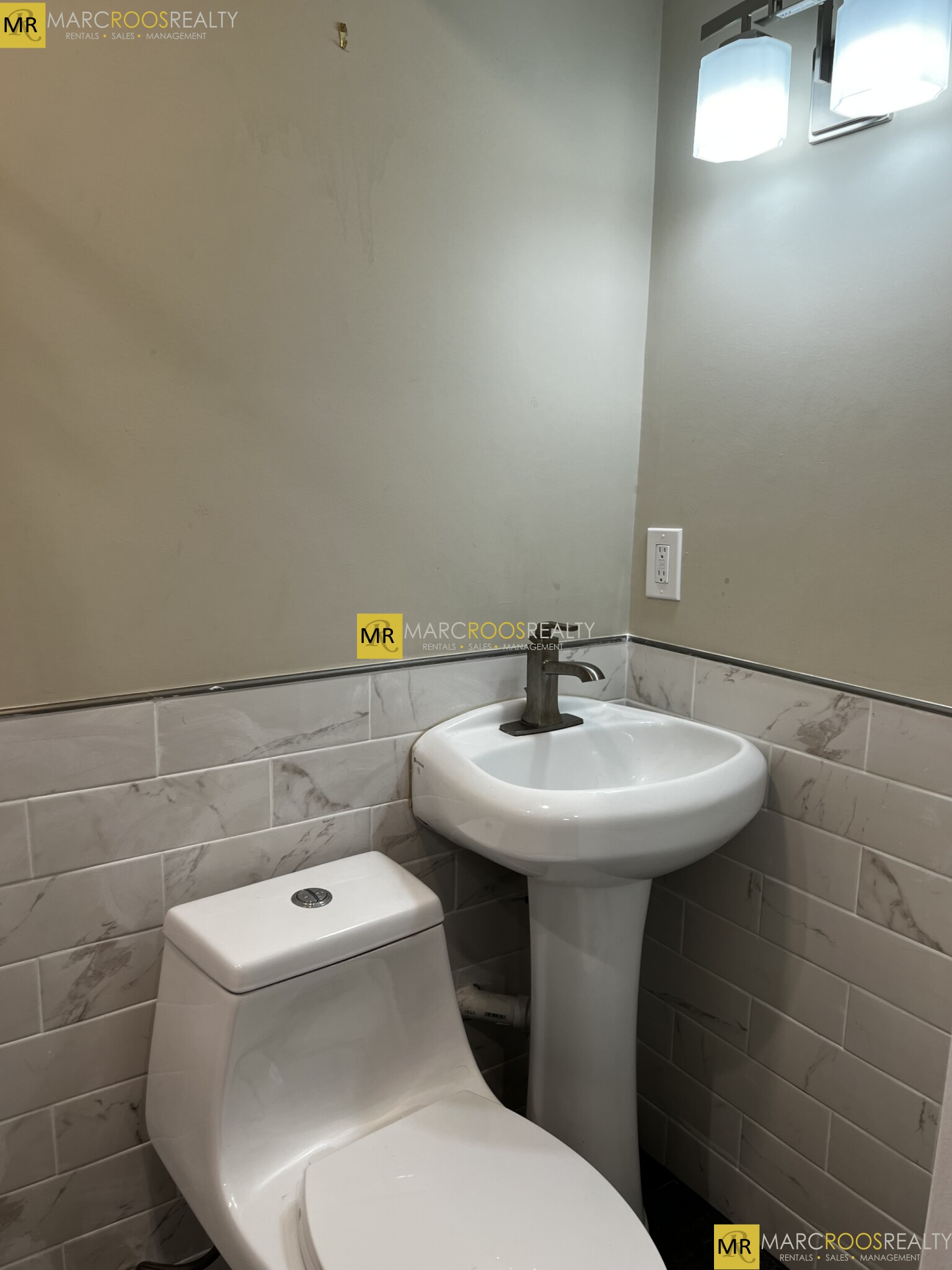 Photo 23 of Commonwealth Ave. Unit 1