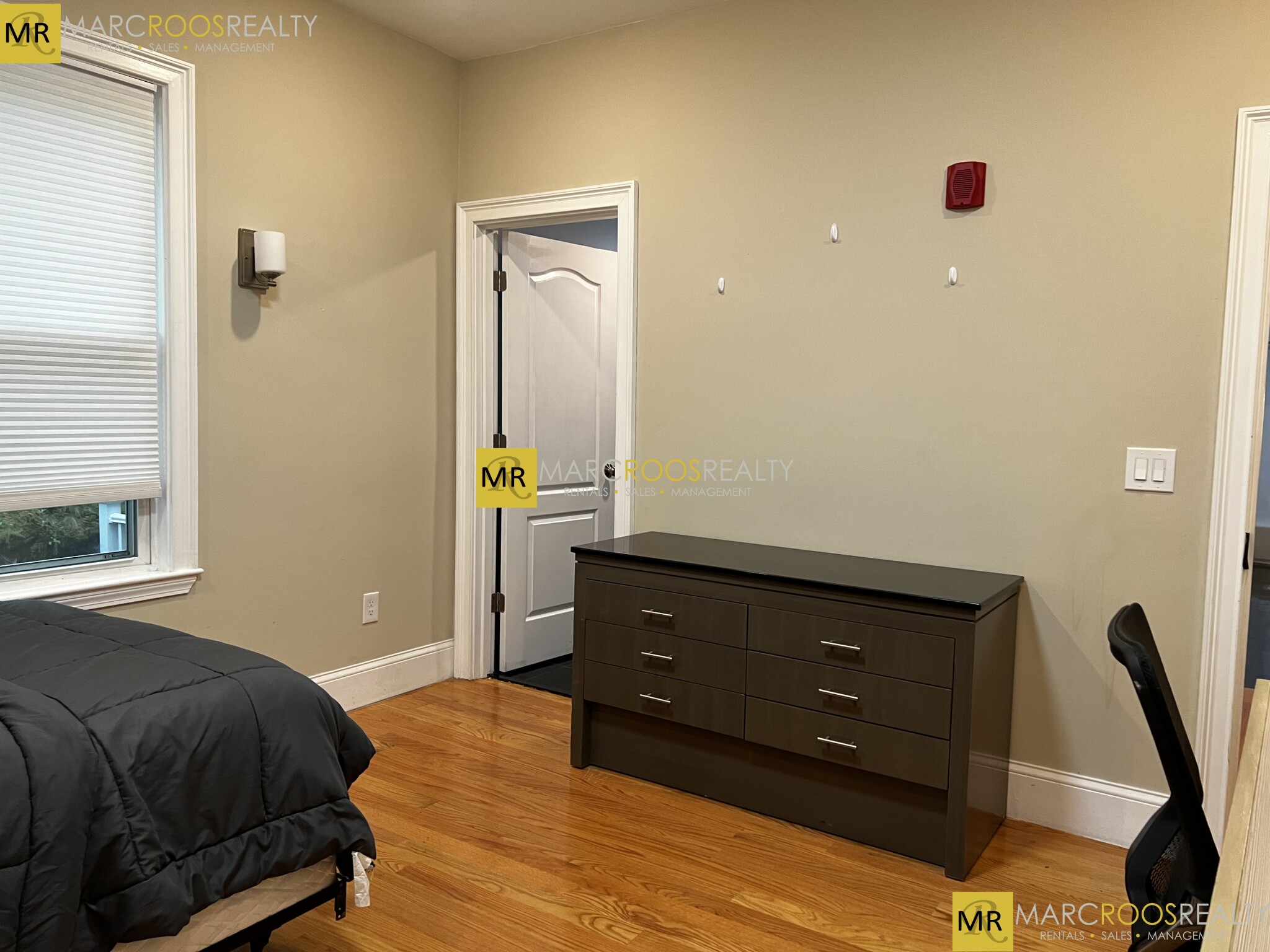 Photo 47 of Commonwealth Ave. Unit 1