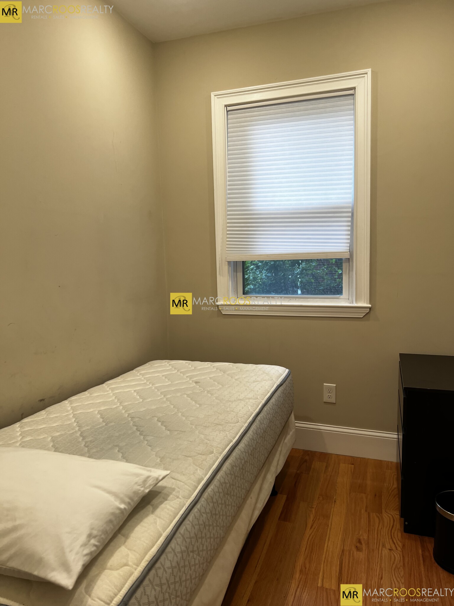 Photo 41 of Commonwealth Ave. Unit 1