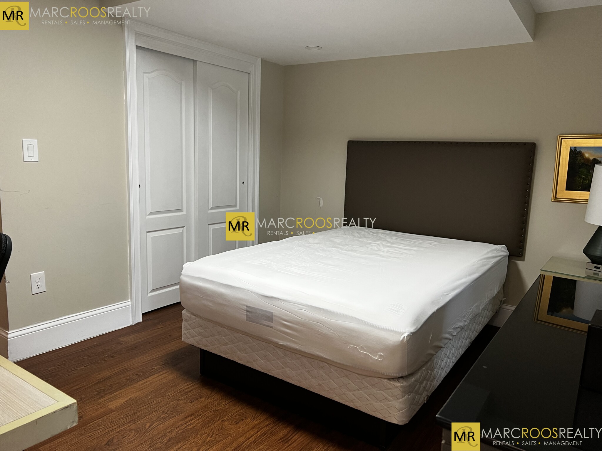 Photo 3 of Commonwealth Ave. Unit 1
