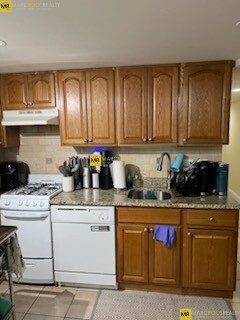 Photo 4 of Wait St. Unit B1