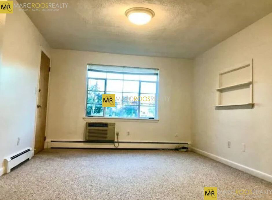 Photo 5 of Prospect St. Unit 4