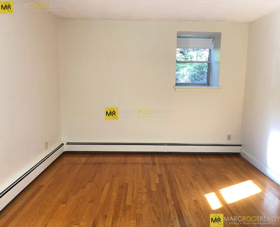 182 Church St, Newton Corner