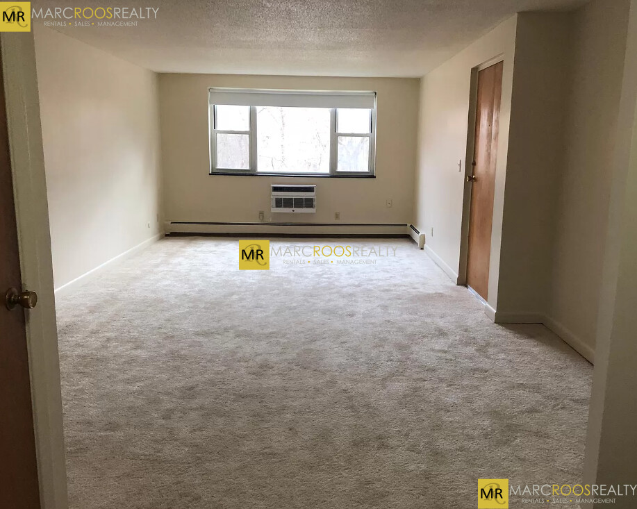 151 Concord St, Newton Lower Falls