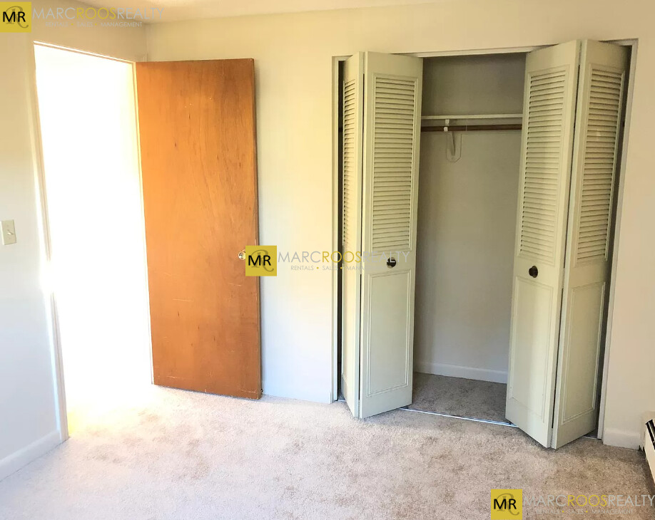 151 Concord St, Newton Lower Falls