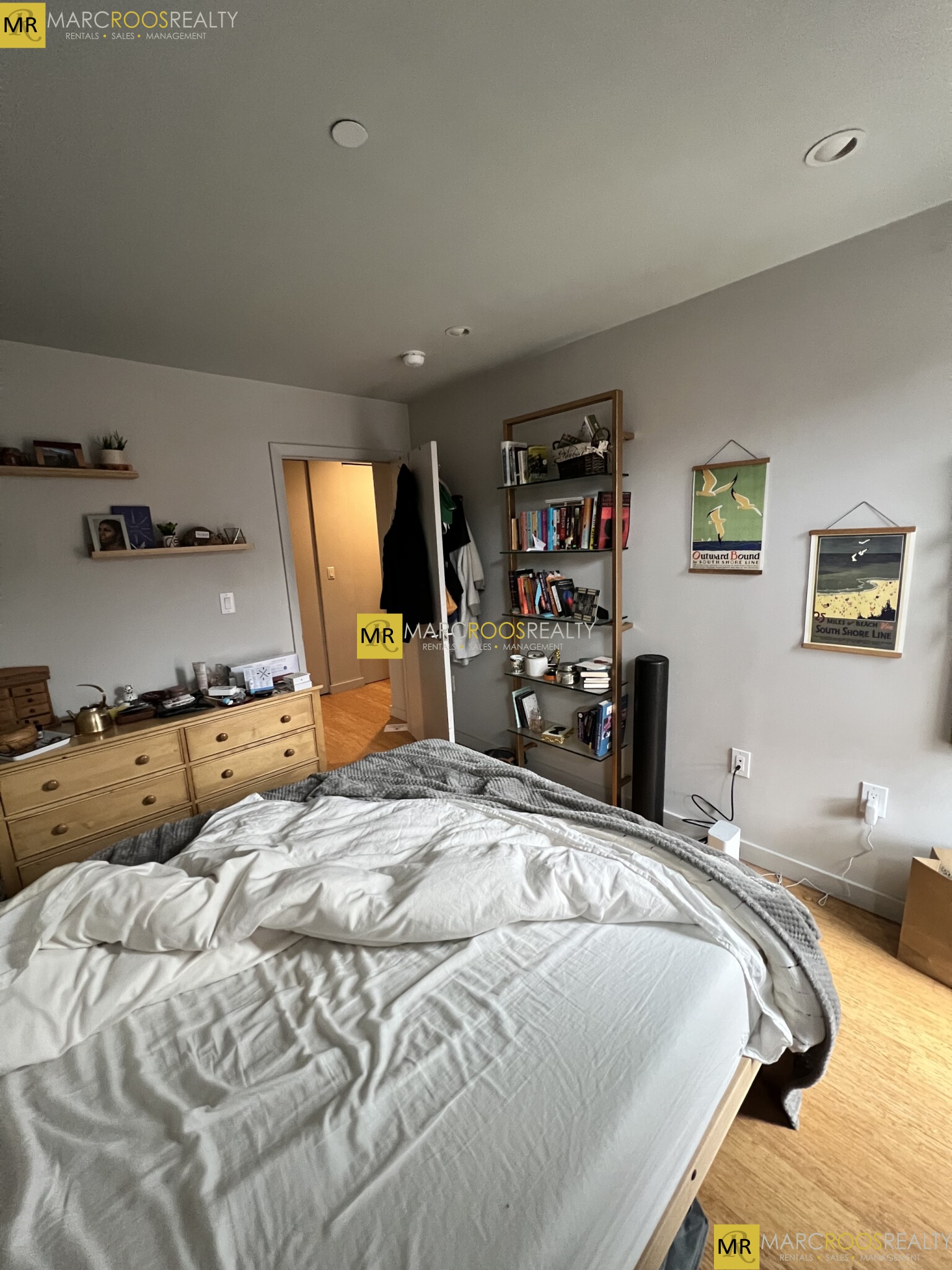 691 Massachusetts Ave, Roxbury